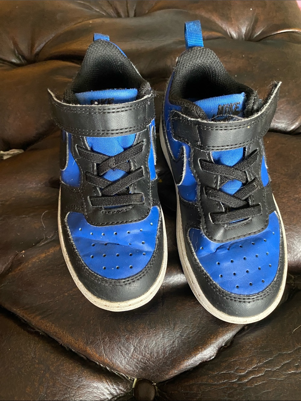 Nike Kids Blue and Black Hook-and-Loop Sneakers